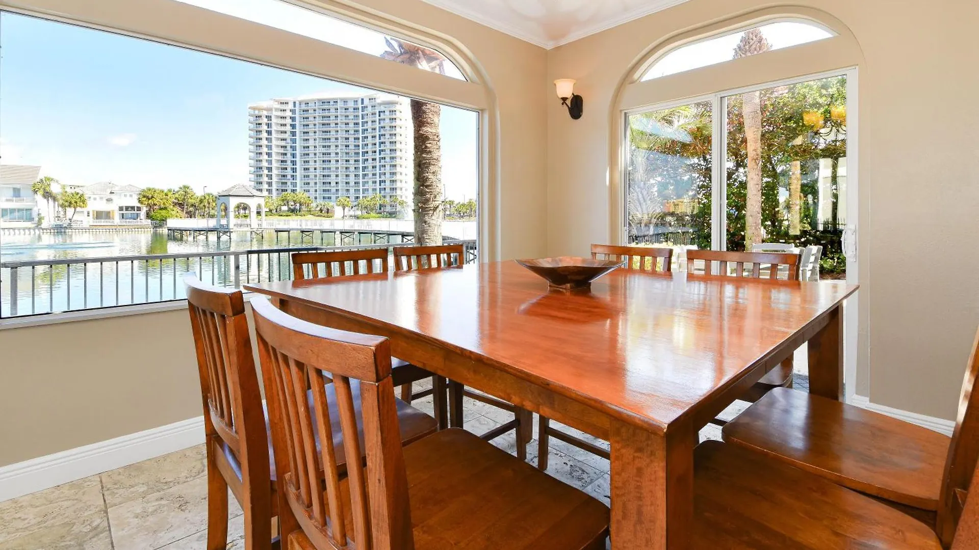 Sun N Sea Sanctuary Villa Destin